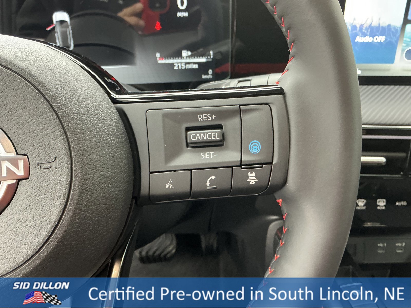 Used 2025 Nissan Kicks SR w/ SR Premium Package image 10