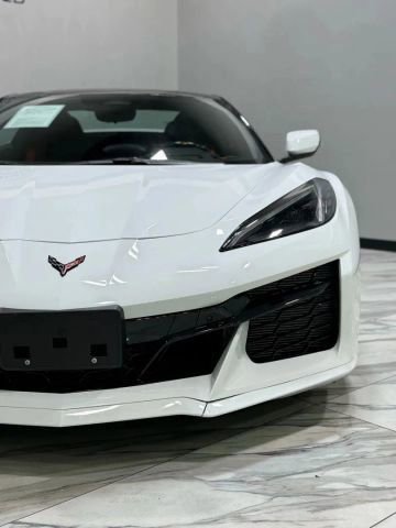 Used 2025 Chevrolet Corvette Z06 w/ Battery Protection Package image 4