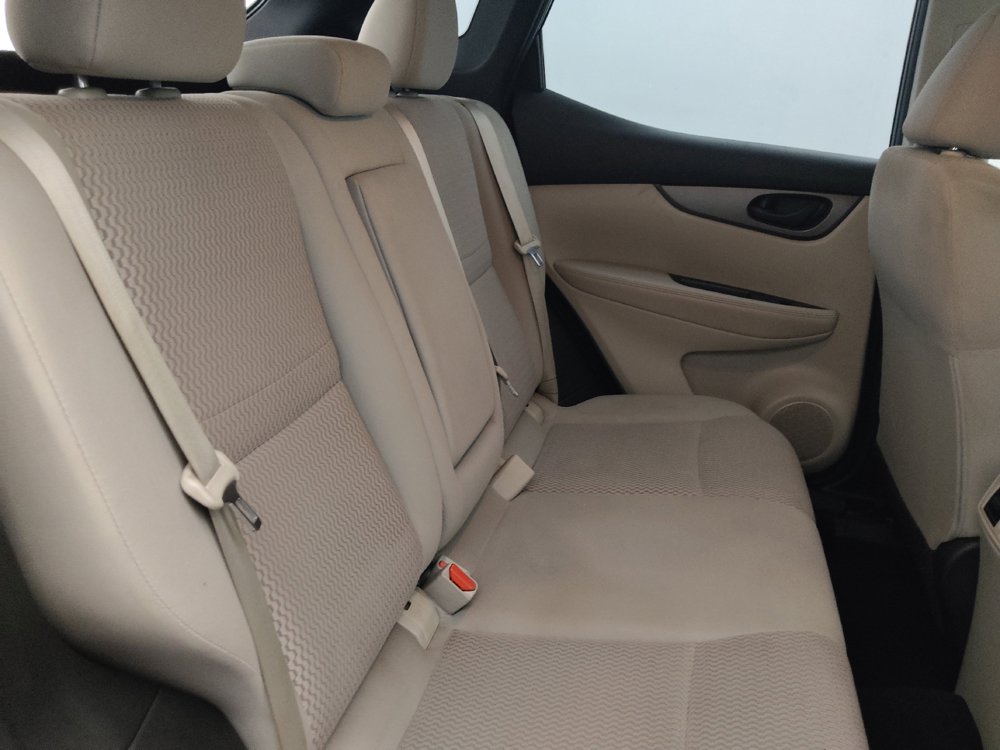 Used 2017 Nissan Rogue Sport S FWD image 19