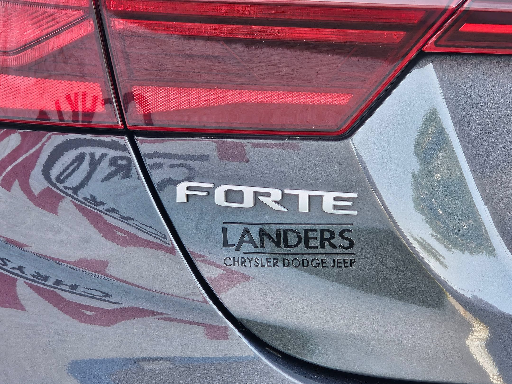Used 2024 Kia Forte LXS FWD image 30