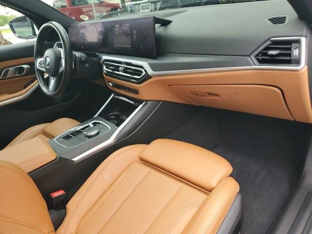 Used 2023 BMW 330i Sedan w/ M Sport Package RWD image 13