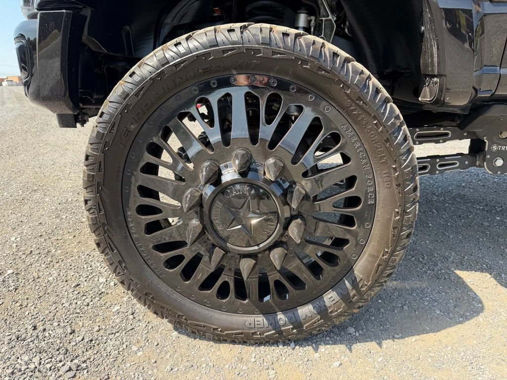 Used 2023 Ford F450 Platinum w/ FX4 Off-Road Package AWD/4WD image 14