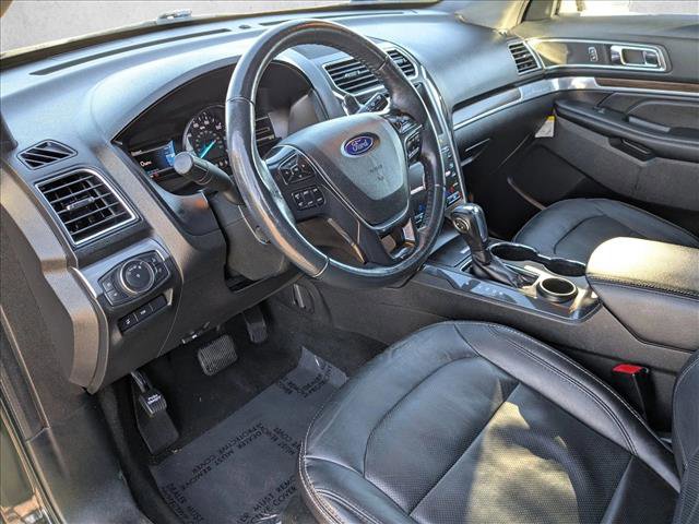 Used 2019 Ford Explorer Limited w/ Class III Trailer Tow Package image 10
