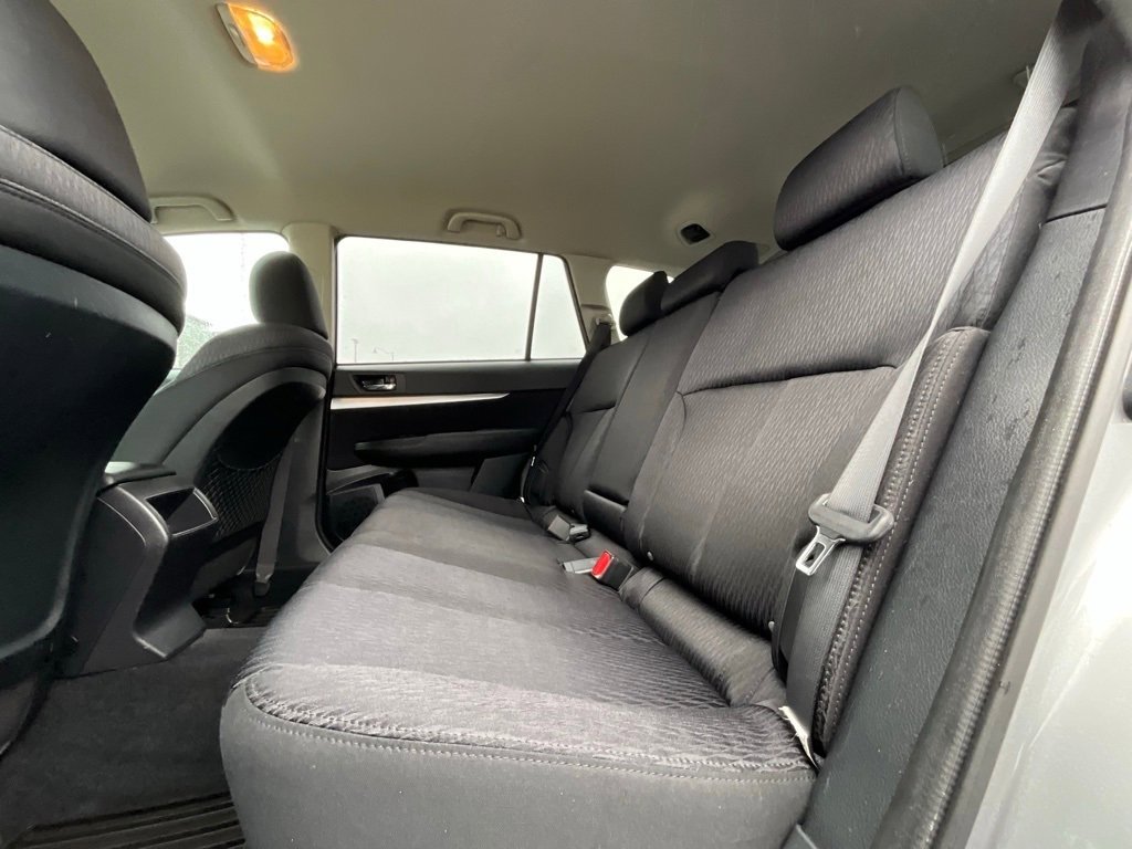 Used 2011 Subaru Outback 2.5i Premium w/ All-Weather Pkg image 13
