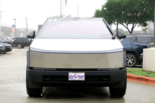 Used 2024 Tesla Cybertruck AWD Crew Cab image 10