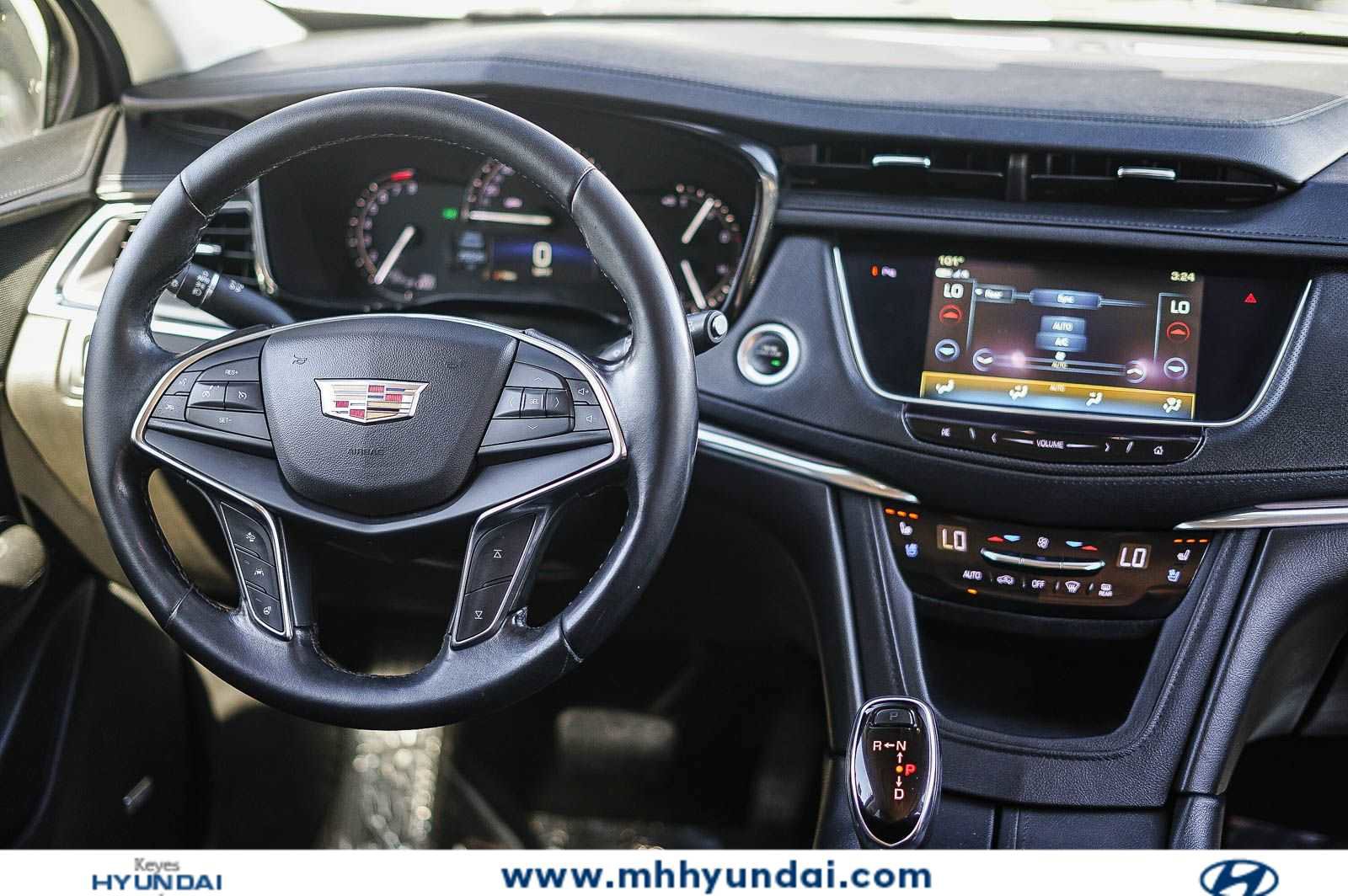 Used 2019 Cadillac XT5 Premium Luxury FWD image 12