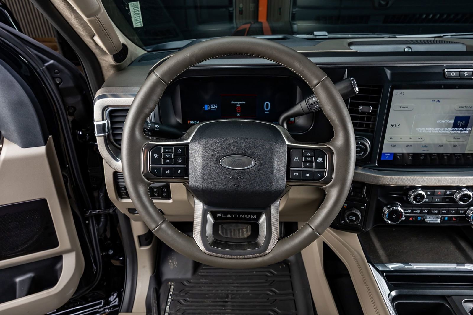 Used 2026 Ford F350 Platinum w/ Platinum Plus Package image 20