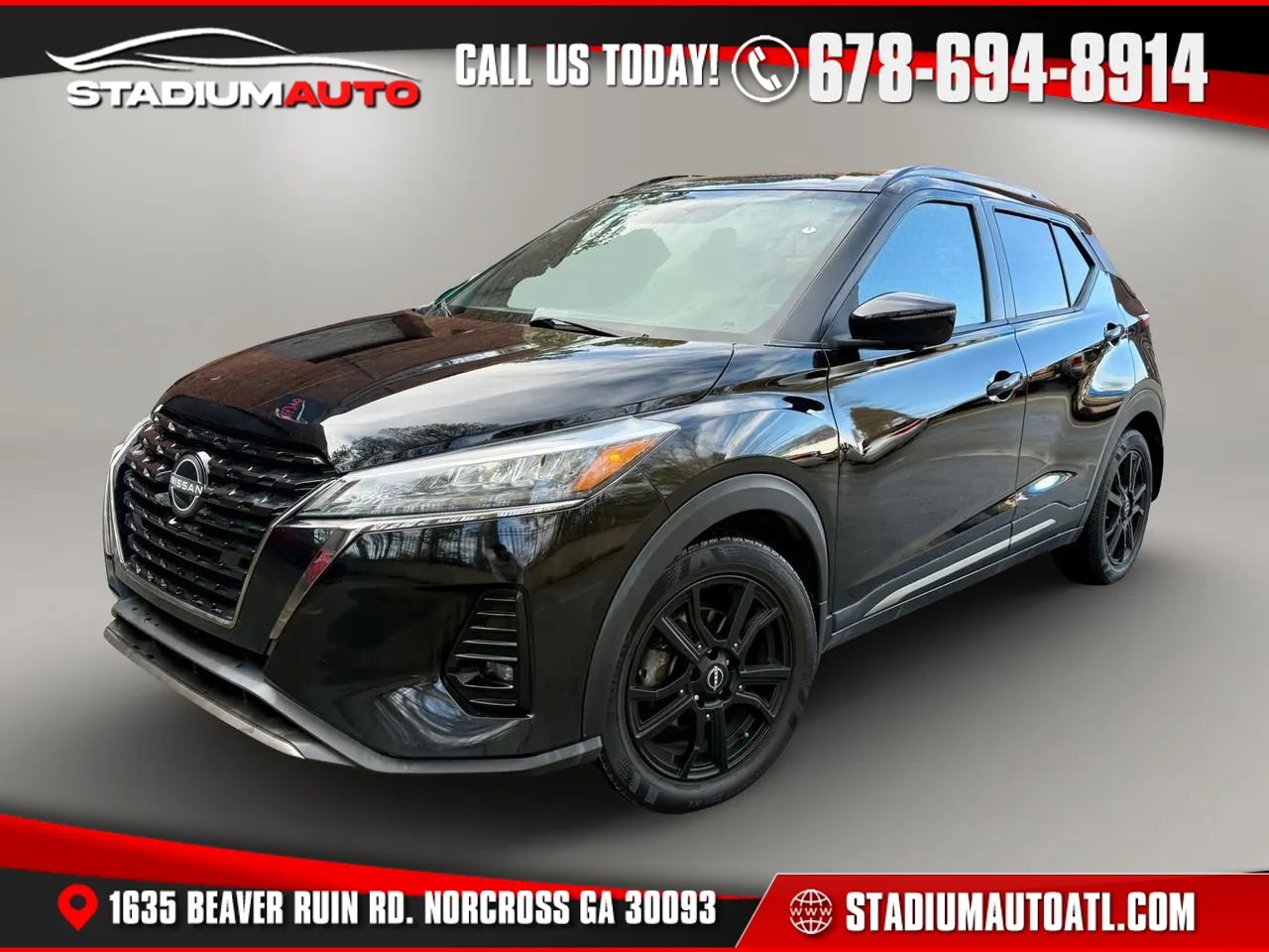 Used 2022 Nissan Kicks SR w/ Interior Electronics Package FWD image 1