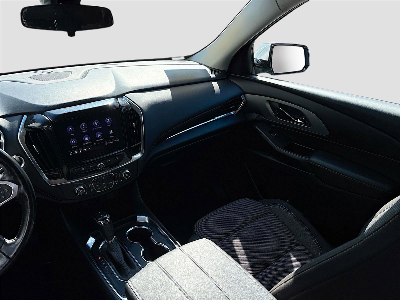 Used 2020 Chevrolet Traverse LT w/ Driver Confidence II Package image 27