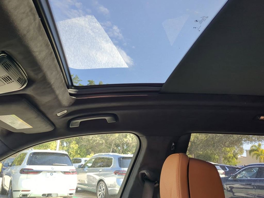 New 2026 BMW X7 M60i image 20