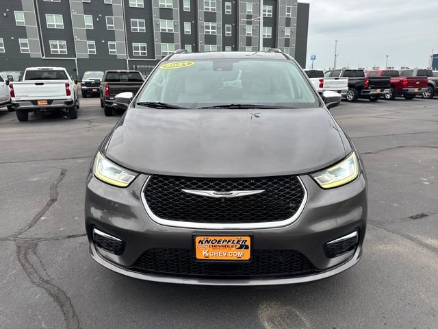 Used 2021 Chrysler Pacifica Limited w/ Premium & Safety Sphere Group AWD/4WD image 8