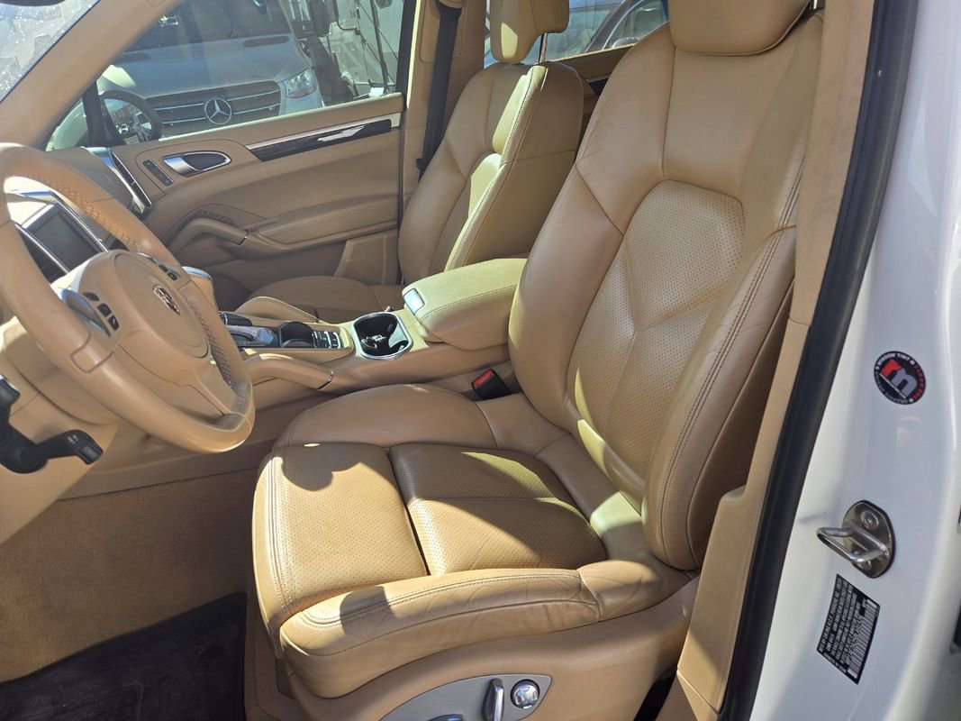 Used 2011 Porsche Cayenne S image 15