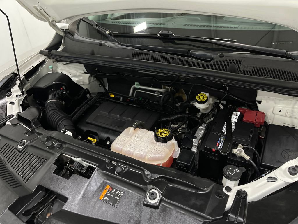 Used 2020 Chevrolet Trax LT w/ Driver Confidence Package image 27