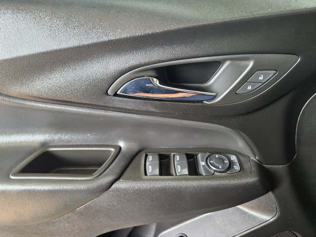 Used 2024 Chevrolet Equinox LT FWD image 29