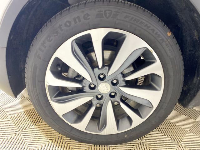 Used 2021 Buick Encore Preferred w/ Safety Package II image 22