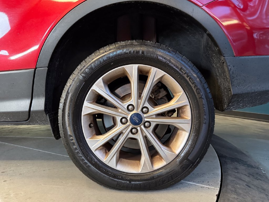 Used 2019 Ford Escape SE FWD image 23