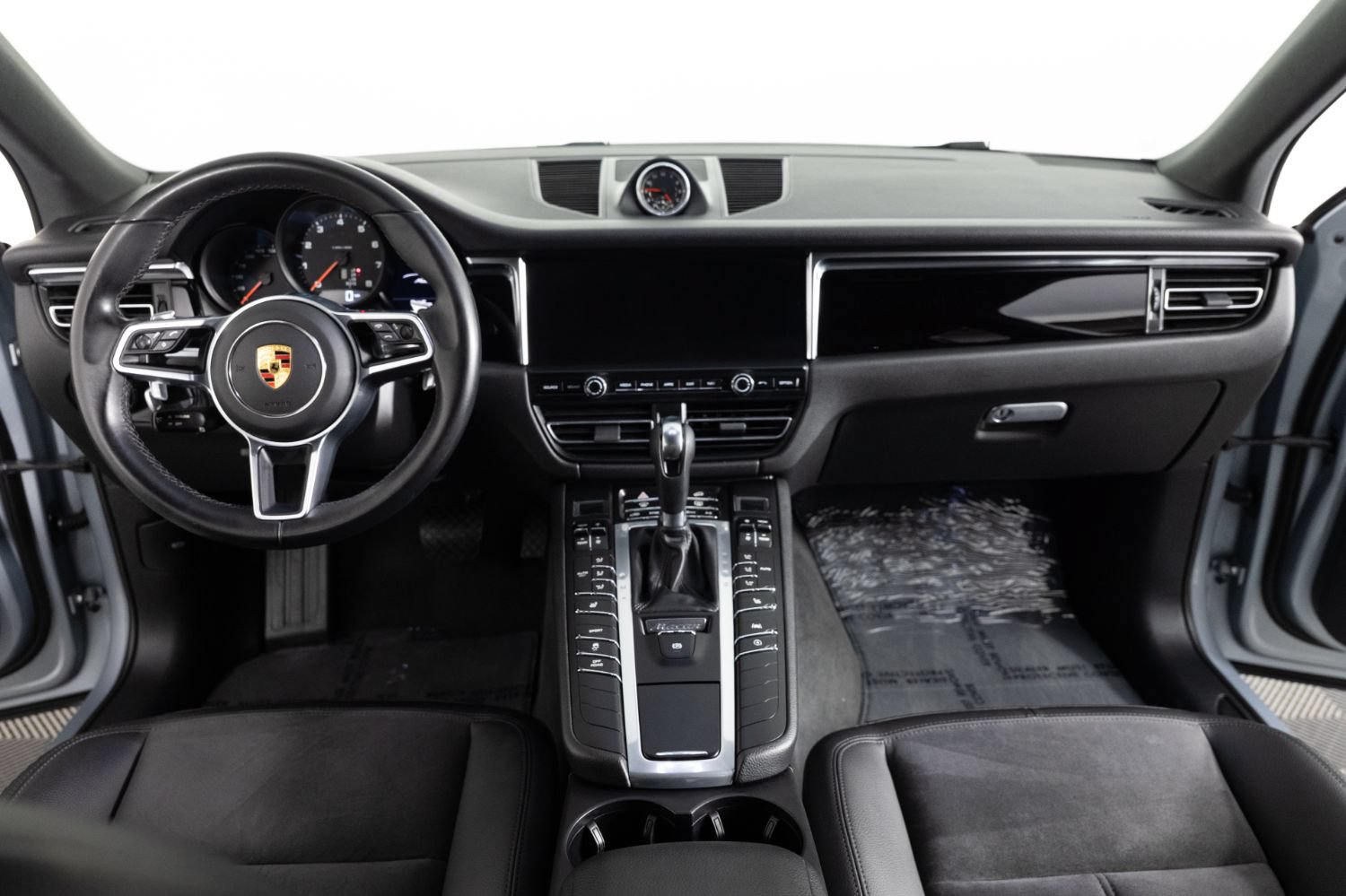 Used 2021 Porsche Macan AWD/4WD image 37