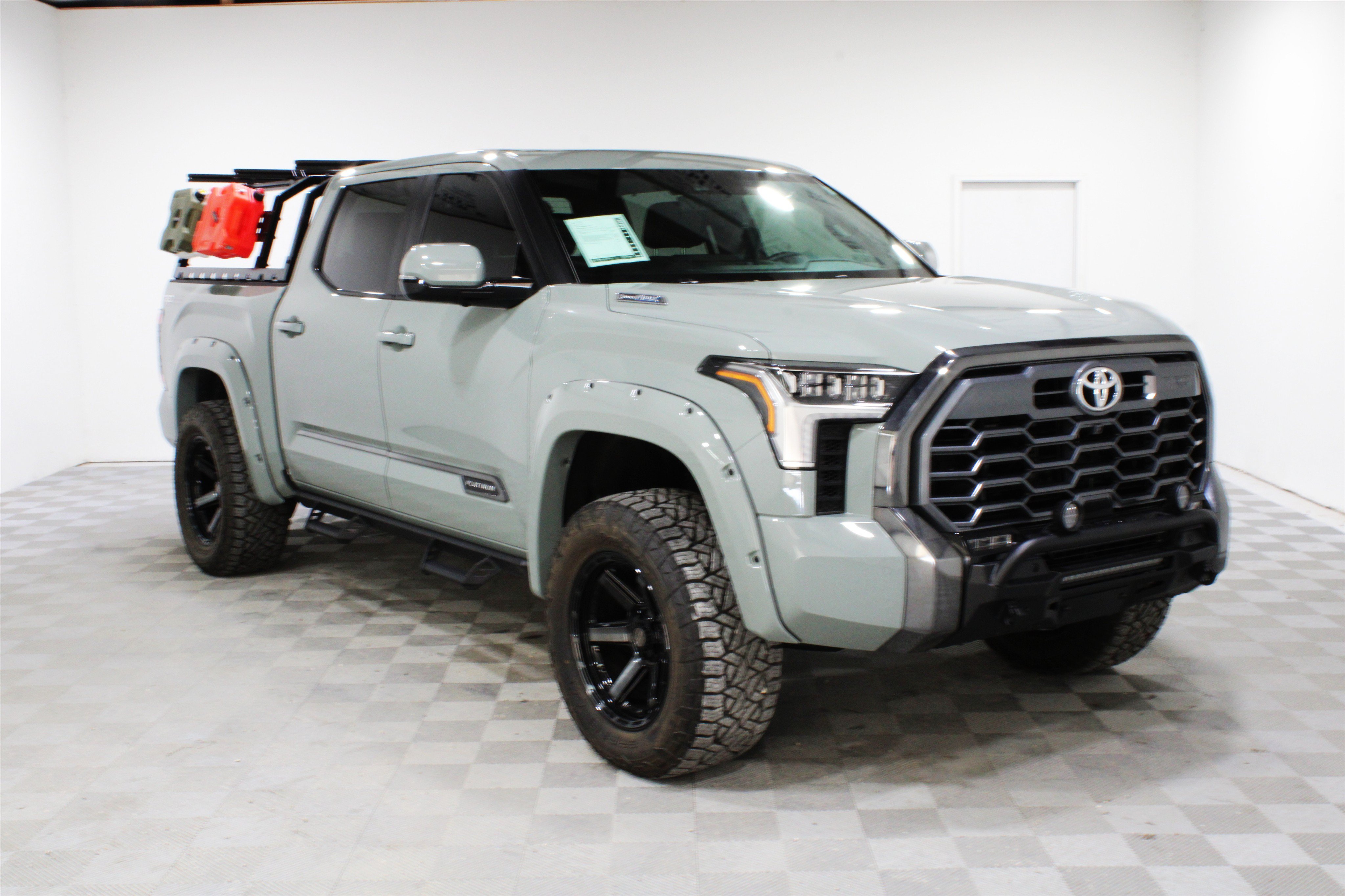Used 2026 Toyota Tundra Platinum w/ TRD Off-Road Package AWD/4WD image 1
