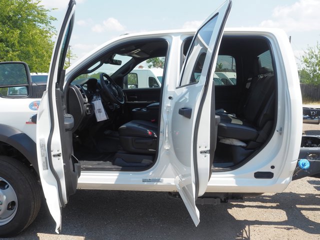 New 2026 RAM 5500 Tradesman w/ Chrome Appearance Group image 12