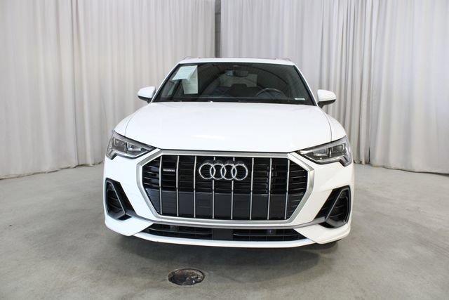 Used 2024 Audi Q3 2.0T Premium w/ Convenience Package AWD/4WD image 37