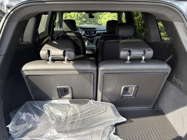 Certified 2024 Cadillac XT6 Sport w/ Technology Package image 19