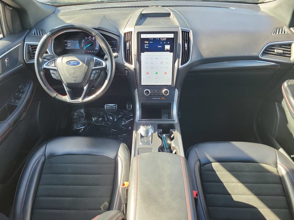 Used 2023 Ford Edge ST-Line AWD/4WD image 18