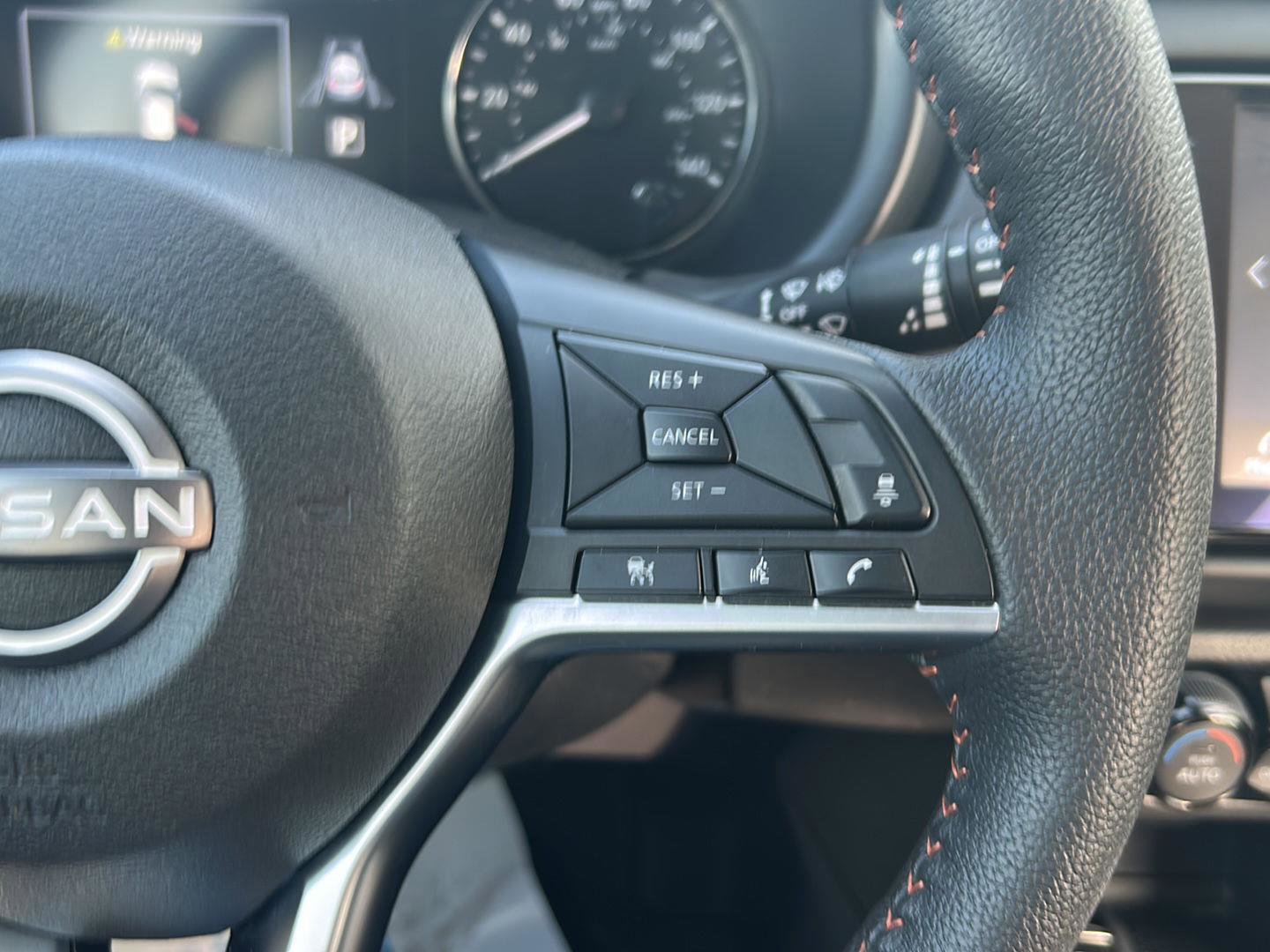 Used 2024 Nissan Kicks SR w/ SR Premium Package image 26