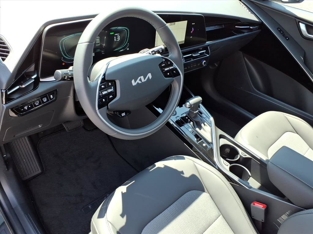 New 2026 Kia Niro EX w/ EX Premium Package FWD image 11