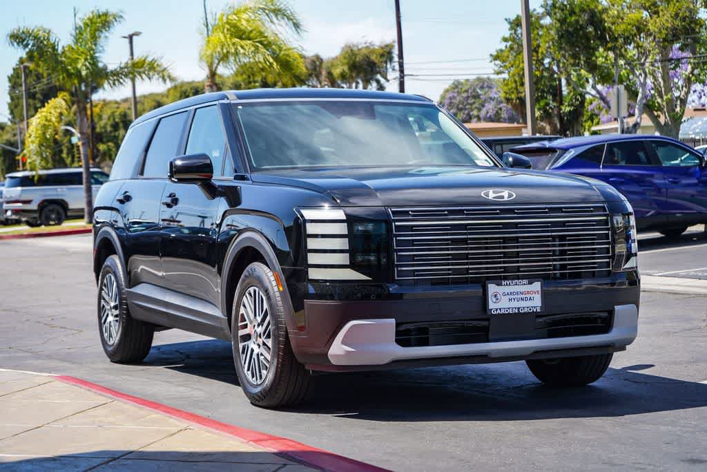 New 2026 Hyundai Palisade SE FWD image 3