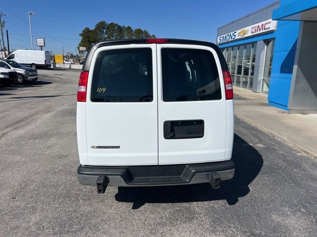 Used 2024 Chevrolet Express 2500 w/ Driver Convenience Package image 12
