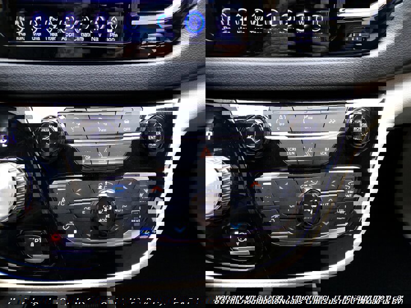 Used 2017 Chrysler Pacifica Touring-L Plus image 46