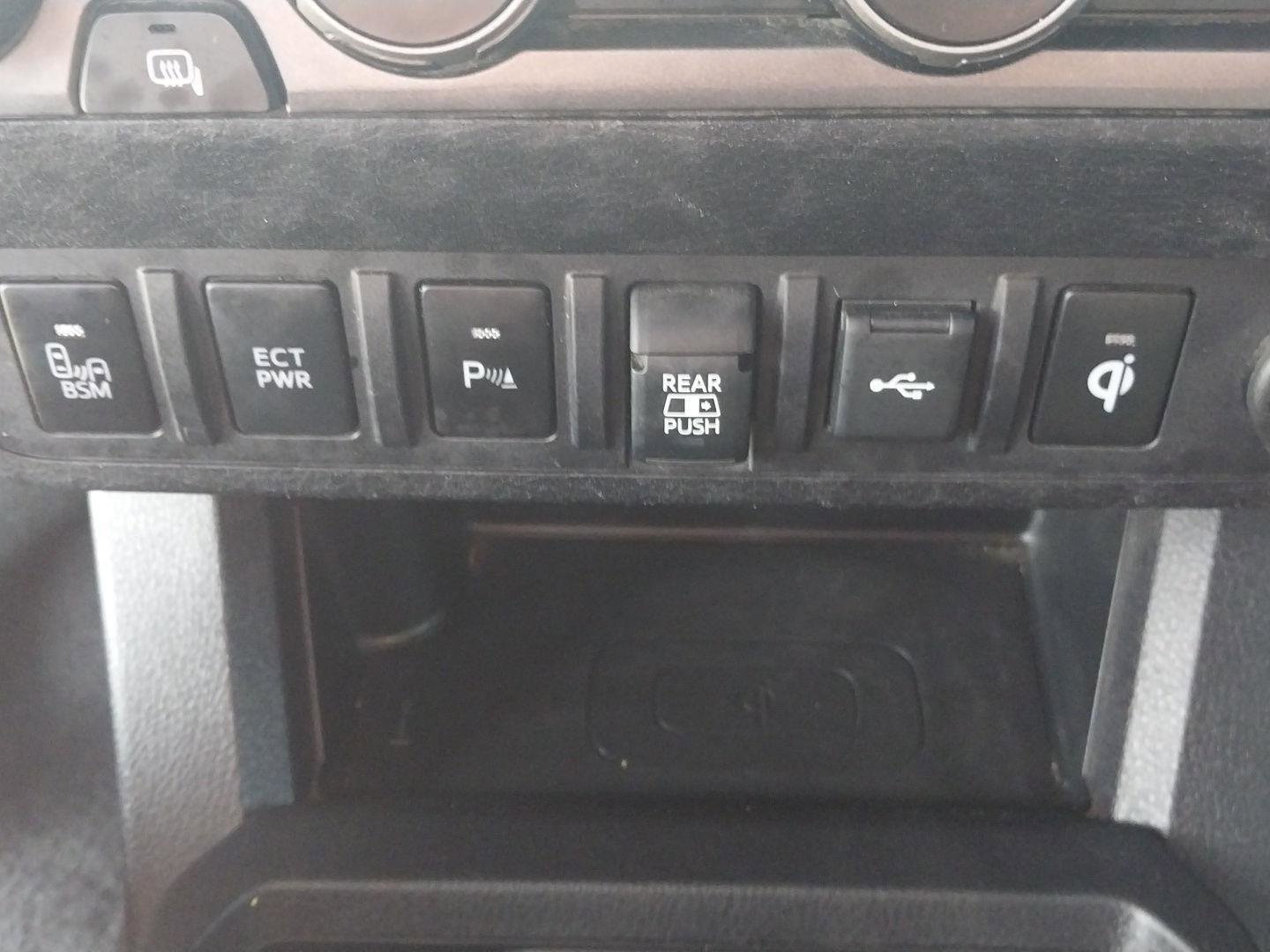 Used 2023 Toyota Tacoma TRD Off-Road w/ Technology Package image 20