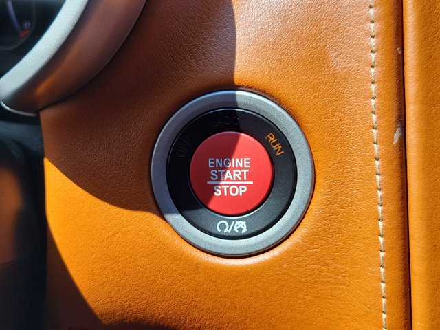 Used 2013 SRT Viper GTS w/ GTS Laguna Interior Pkg RWD image 24