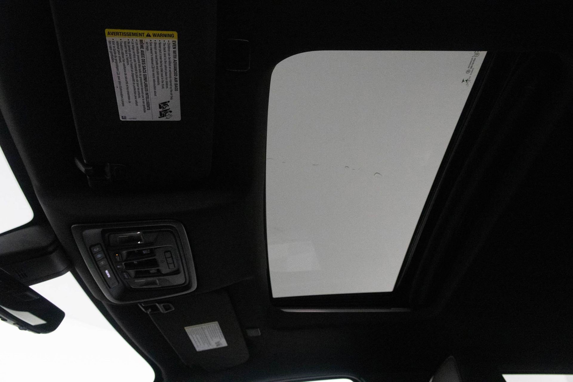 Certified 2021 GMC Sierra 1500 AT4 w/ AT4 Premium Package image 6