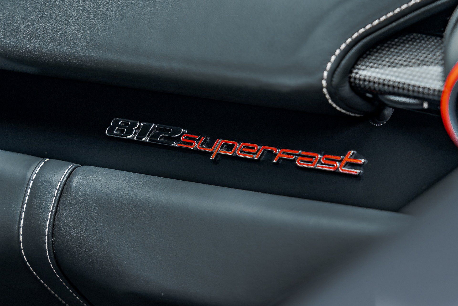 Used 2019 Ferrari 812 Superfast RWD image 35