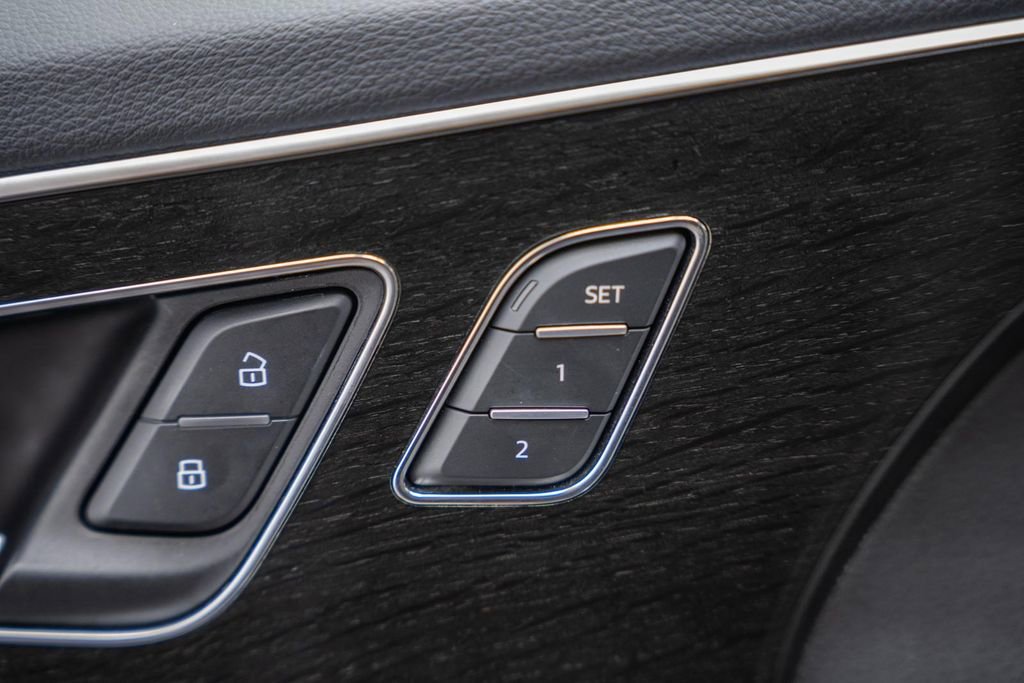 Used 2022 Audi Q7 3.0T Premium Plus w/ Premium Plus Package image 42