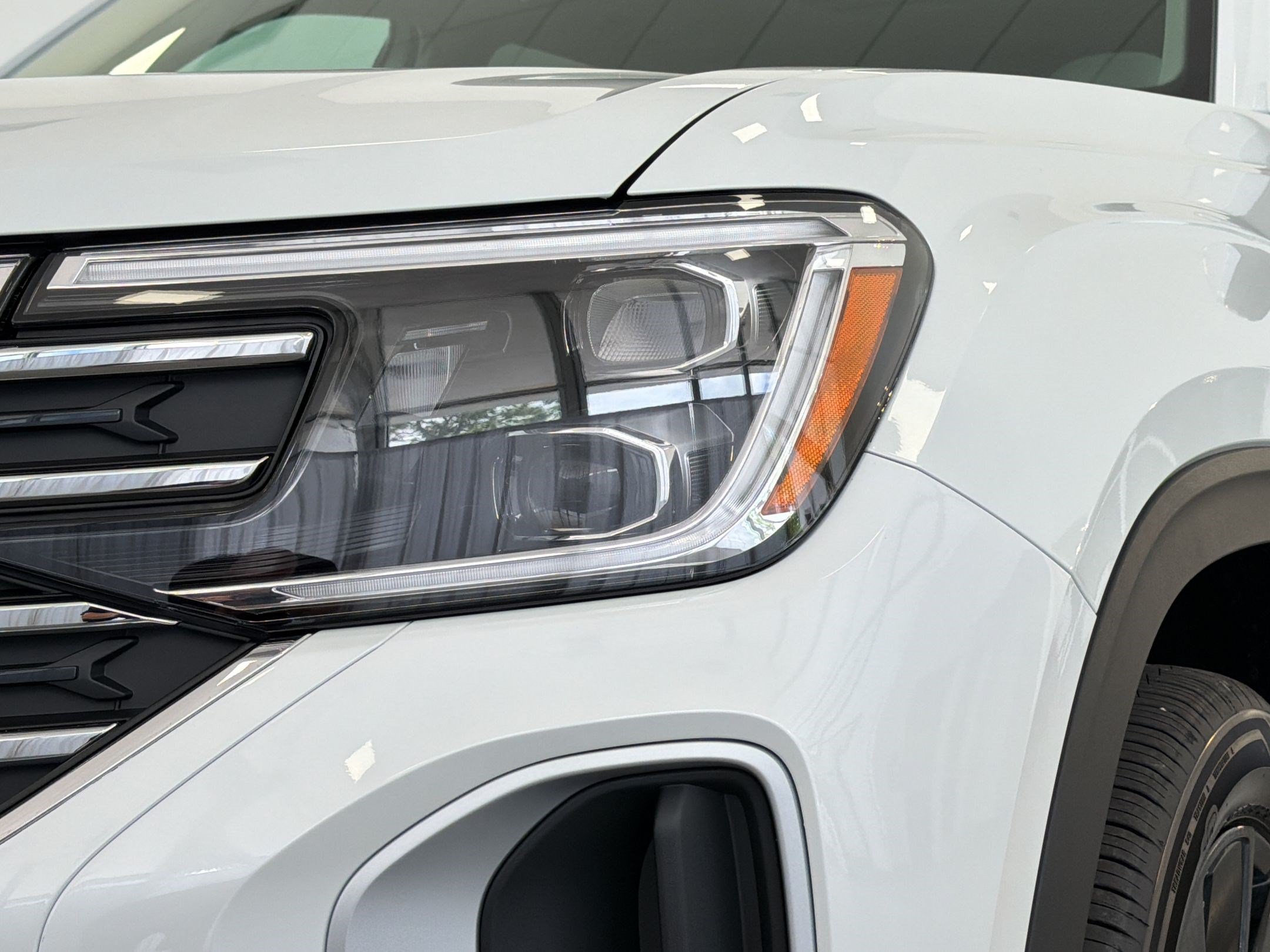 New 2026 Volkswagen Atlas SE FWD image 11