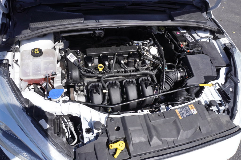 Used 2015 Ford Focus SE w/ Reverse Sensing Package FWD image 10