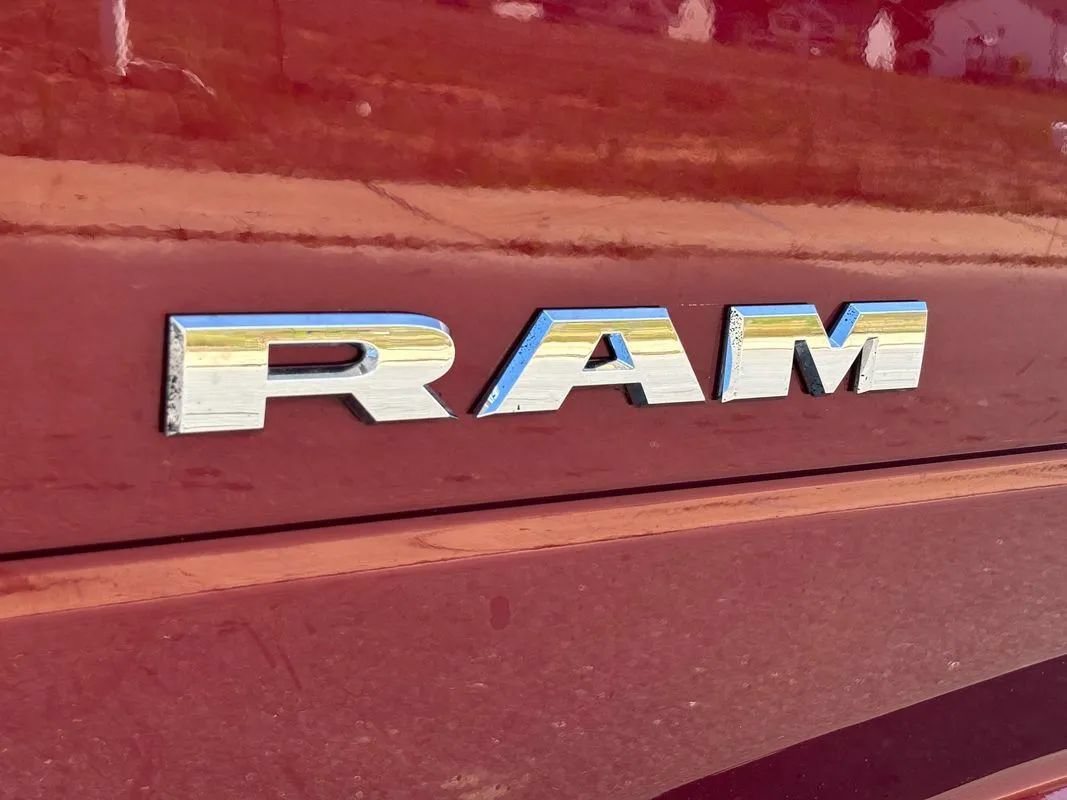 Used 2021 RAM 3500 Tradesman AWD/4WD image 12