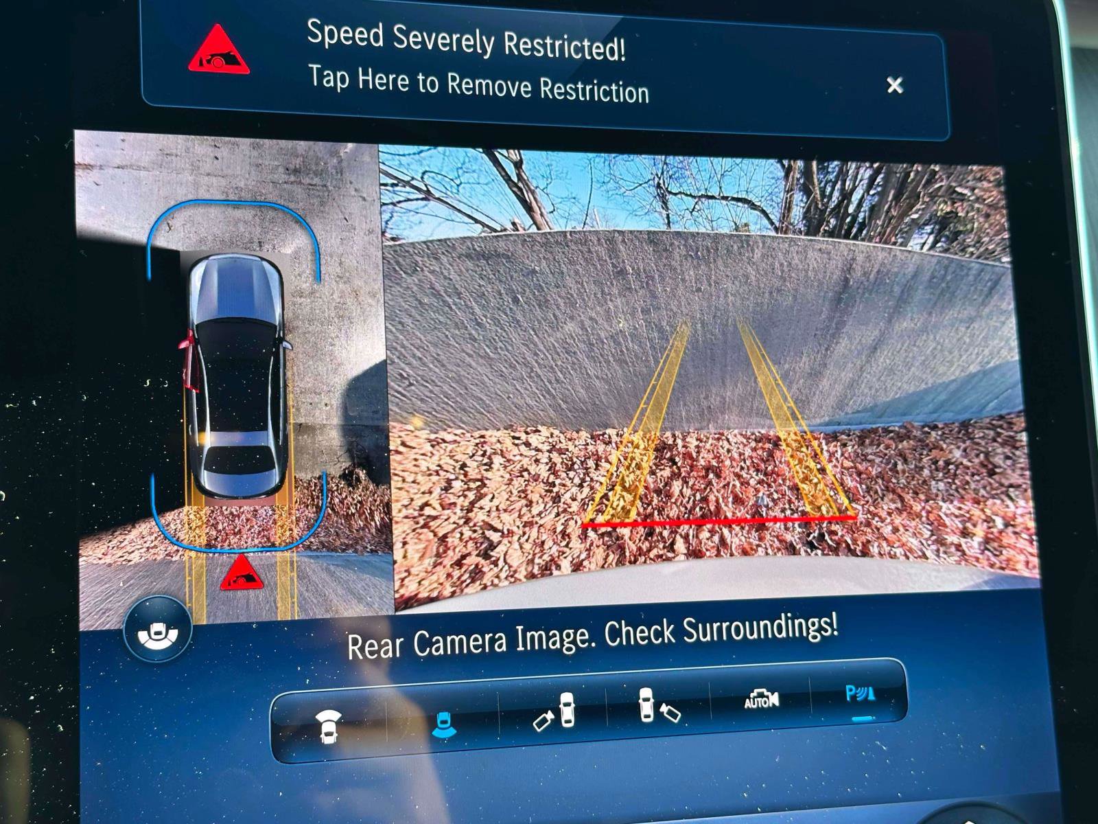 Used 2025 Mercedes-Benz C 300 4MATIC Sedan image 24