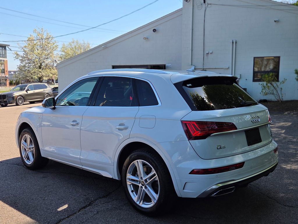 Used 2025 Audi Q5 e Premium Plus w/ Premium Plus Package AWD/4WD image 5