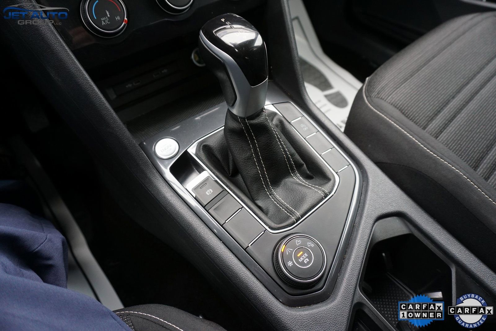 Used 2024 Volkswagen Tiguan S image 34