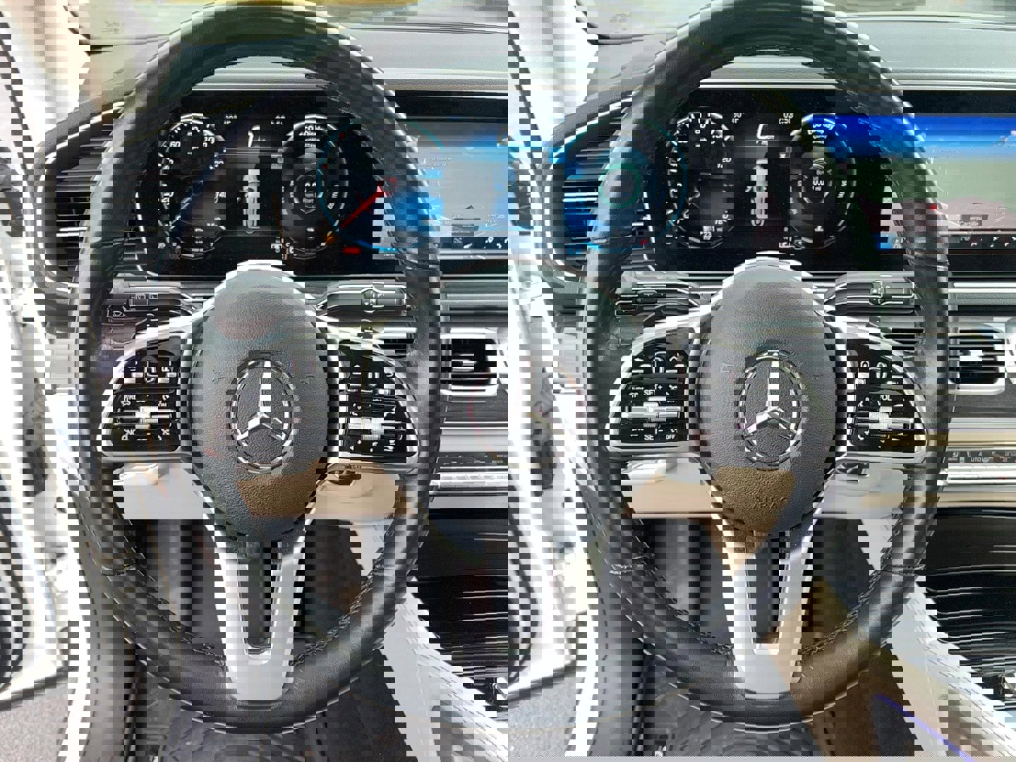 Used 2021 Mercedes-Benz GLE 350 image 16