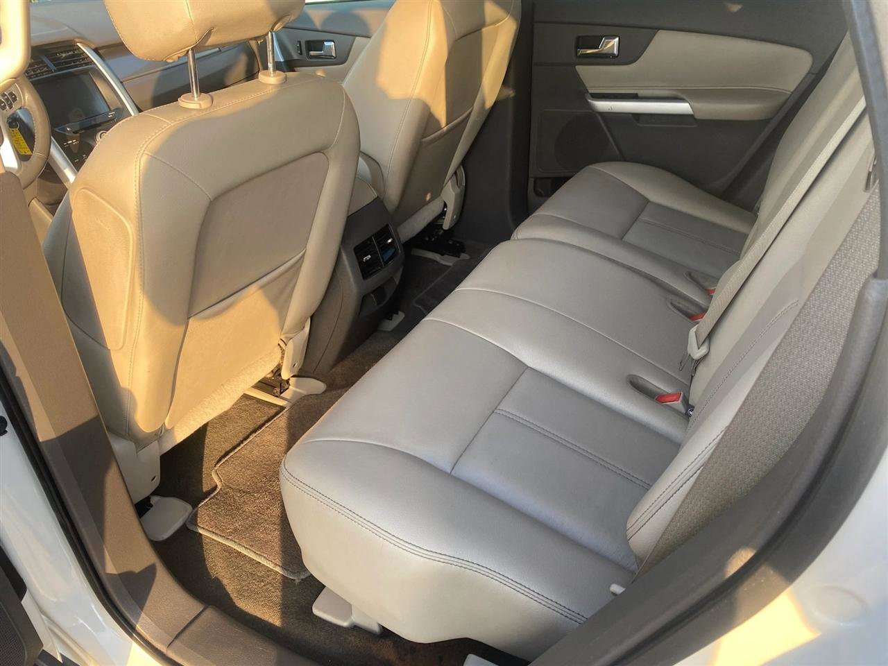 Used 2012 Ford Edge SEL FWD image 11