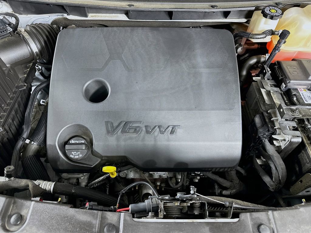 Used 2023 Chevrolet Traverse LT w/ LT Premium Package image 39