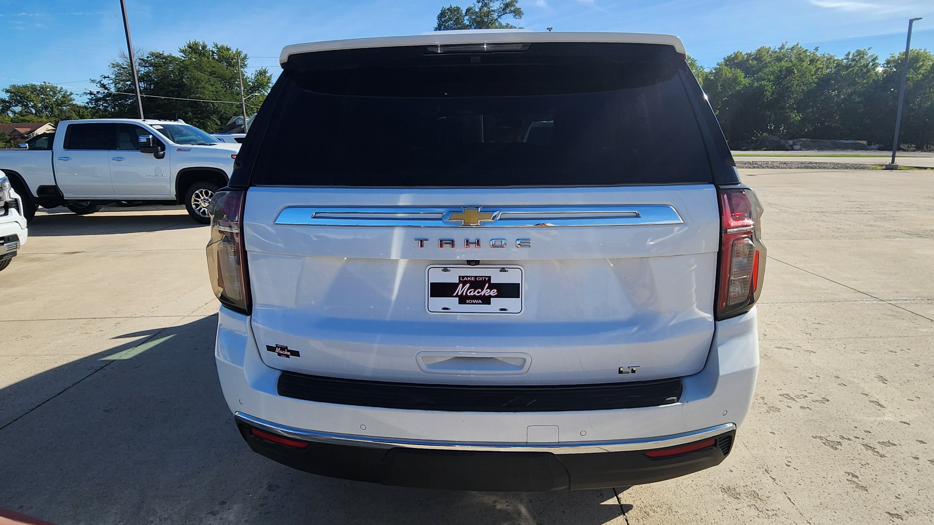 Certified 2023 Chevrolet Tahoe LT w/ Luxury Package AWD/4WD image 6