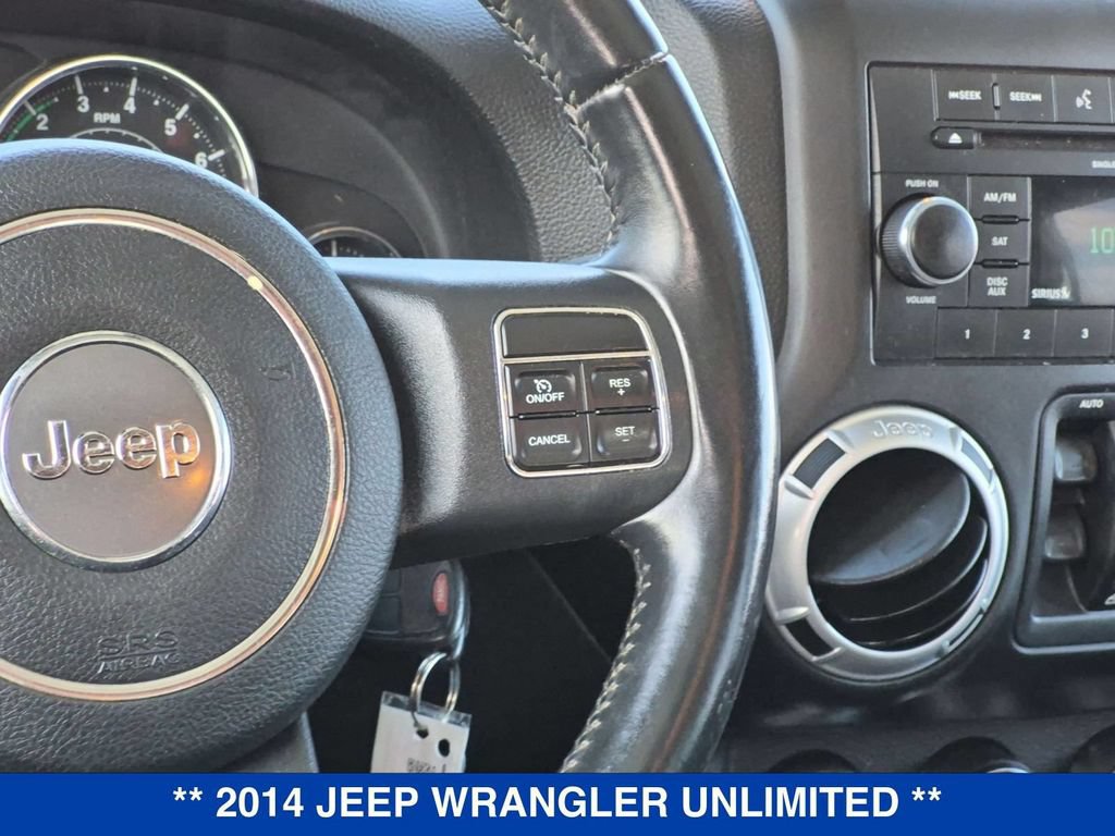Used 2014 Jeep Wrangler Unlimited Sahara w/ Connectivity Group AWD/4WD image 19
