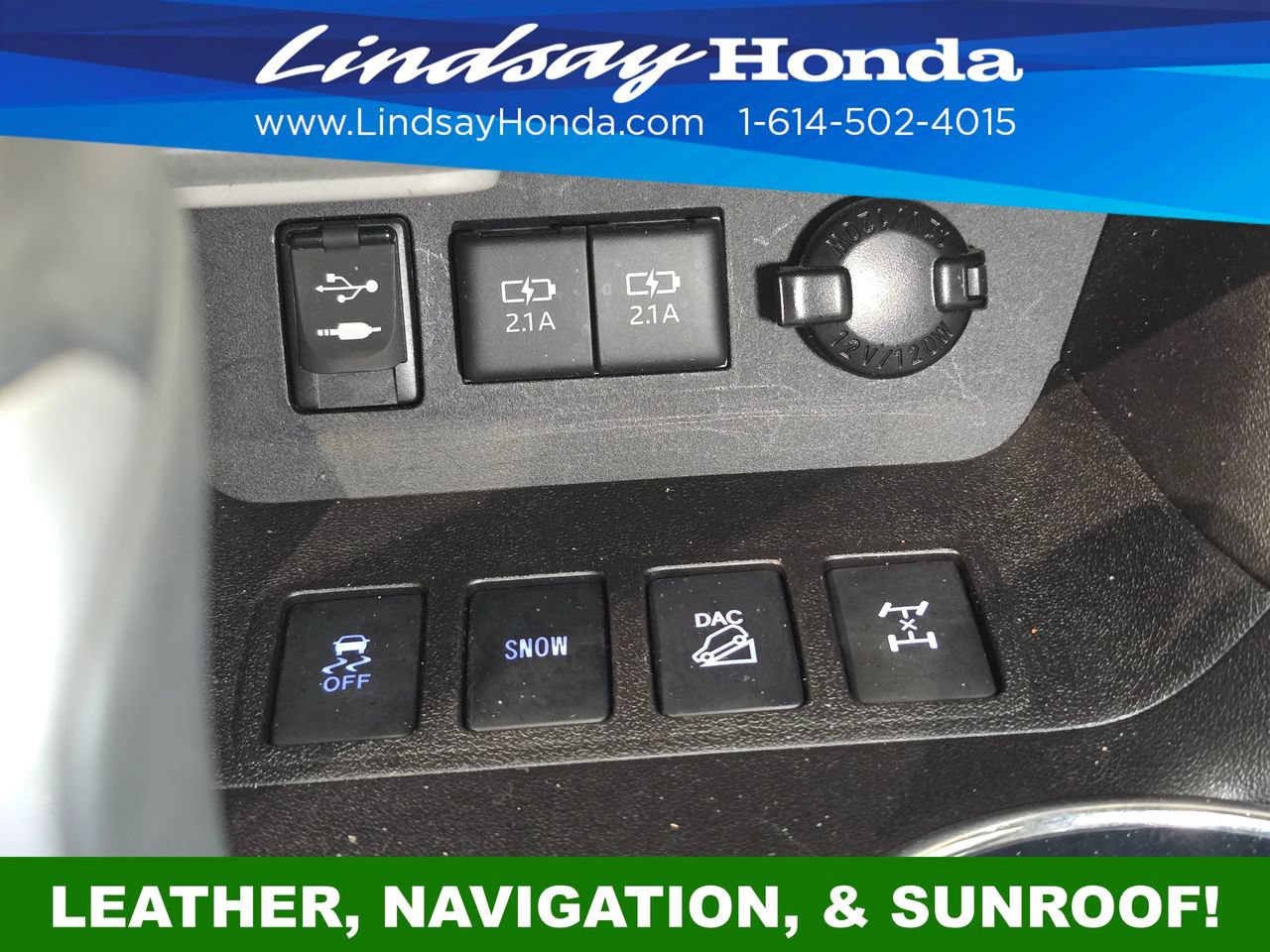 Used 2018 Toyota Highlander XLE AWD/4WD image 22