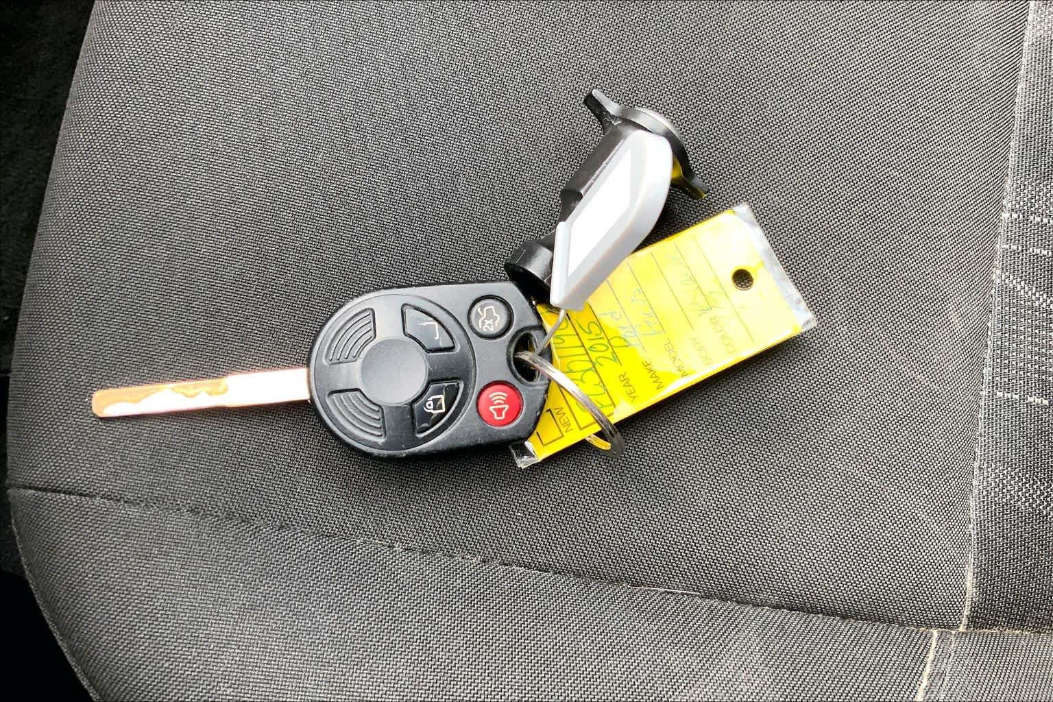 Used 2015 Ford Focus SE FWD image 15