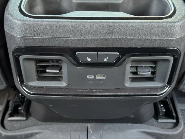 Used 2024 Chevrolet Silverado 1500 ZR2 w/ Technology Package AWD/4WD image 30
